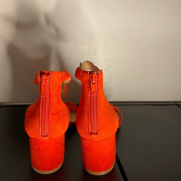 Women's Hadwin Scallop Two-Piece Sandals - Picture 4 of 4